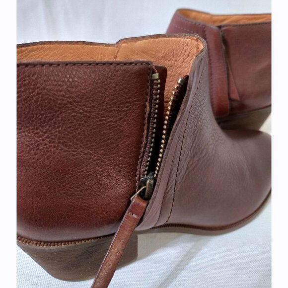 Carlos Santana Leather Ankle Bootie NWOB - size 7.5 - Picture 7 of 13